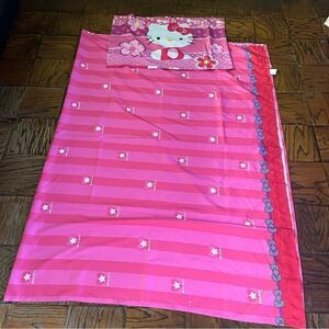 Hello Kitty Thin sheet 64” x 94”